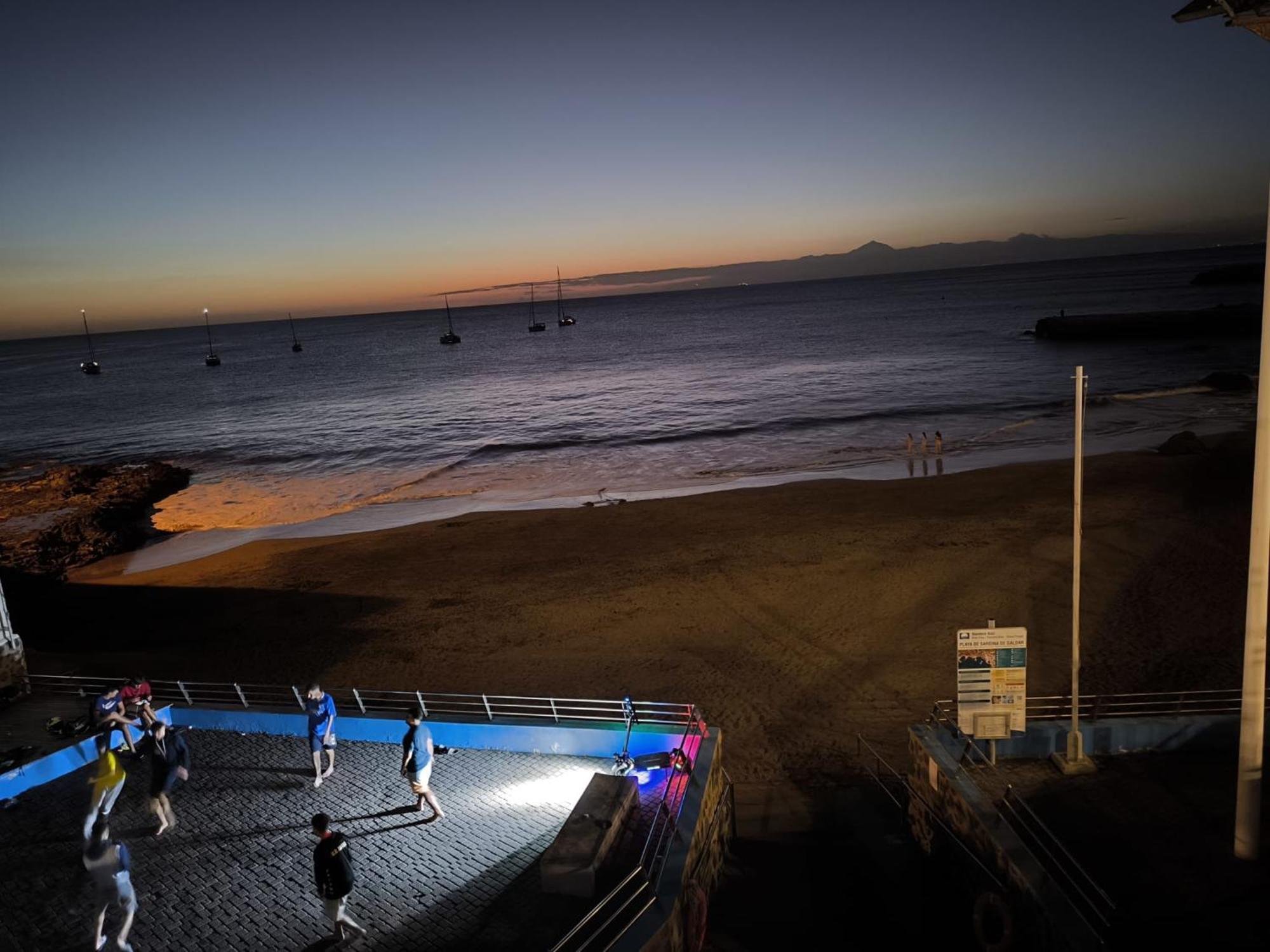 Atico Residencial Sardina Galdarアパートメント エクステリア 写真